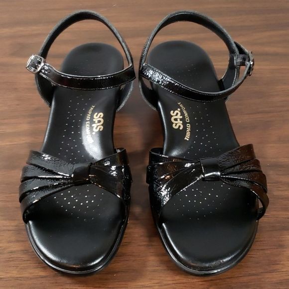 SAS Strappy Patent Leather Wedge Heel Sandals Size 7N - Picture 2 of 7